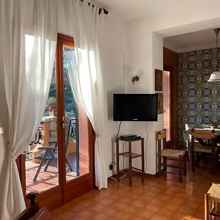 Gemma In A Pinamare Villa *