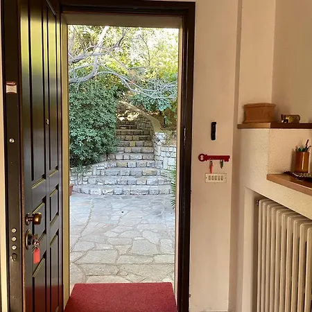 Gemma In A Pinamare Villa